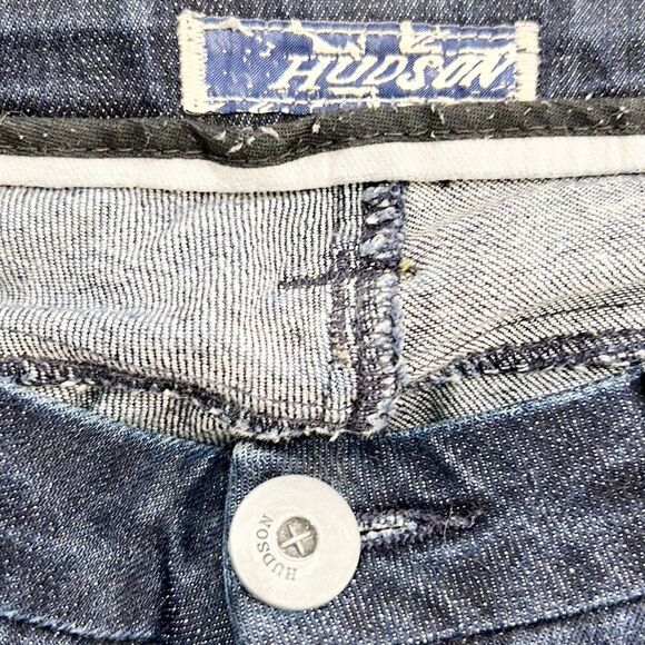 Hudson Jeans Skinny jeans with whiskering in excellent condition in a size 26 - Picture 8 of 11